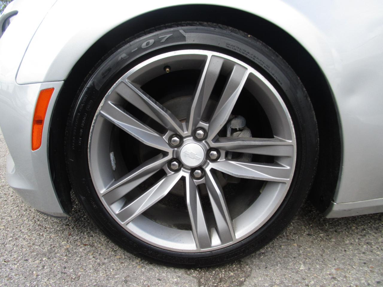 Chevrolet Camaro 1LT Coupe 8A 2018