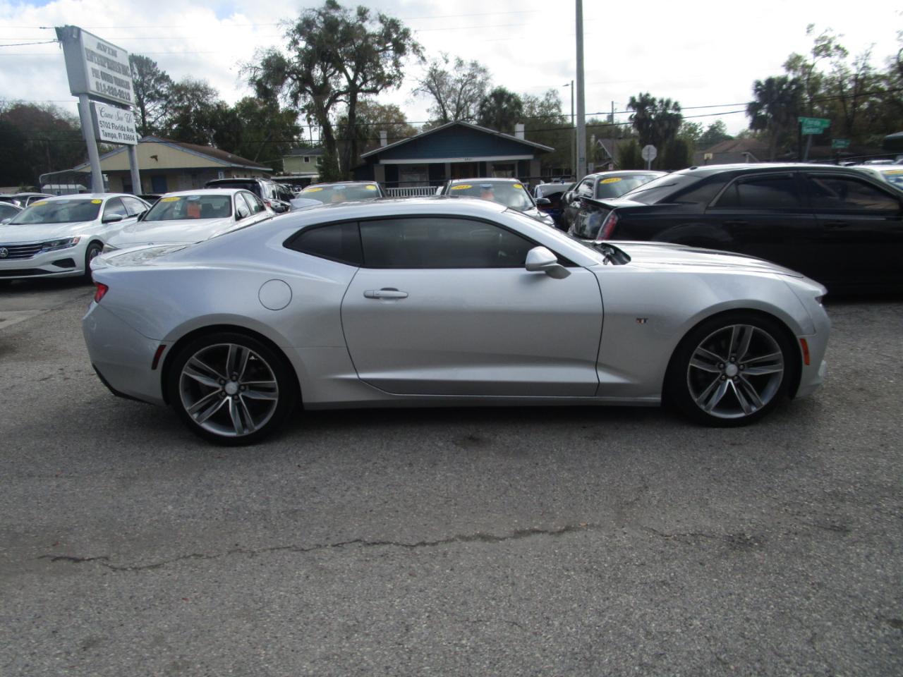 Chevrolet Camaro 1LT Coupe 8A 2018