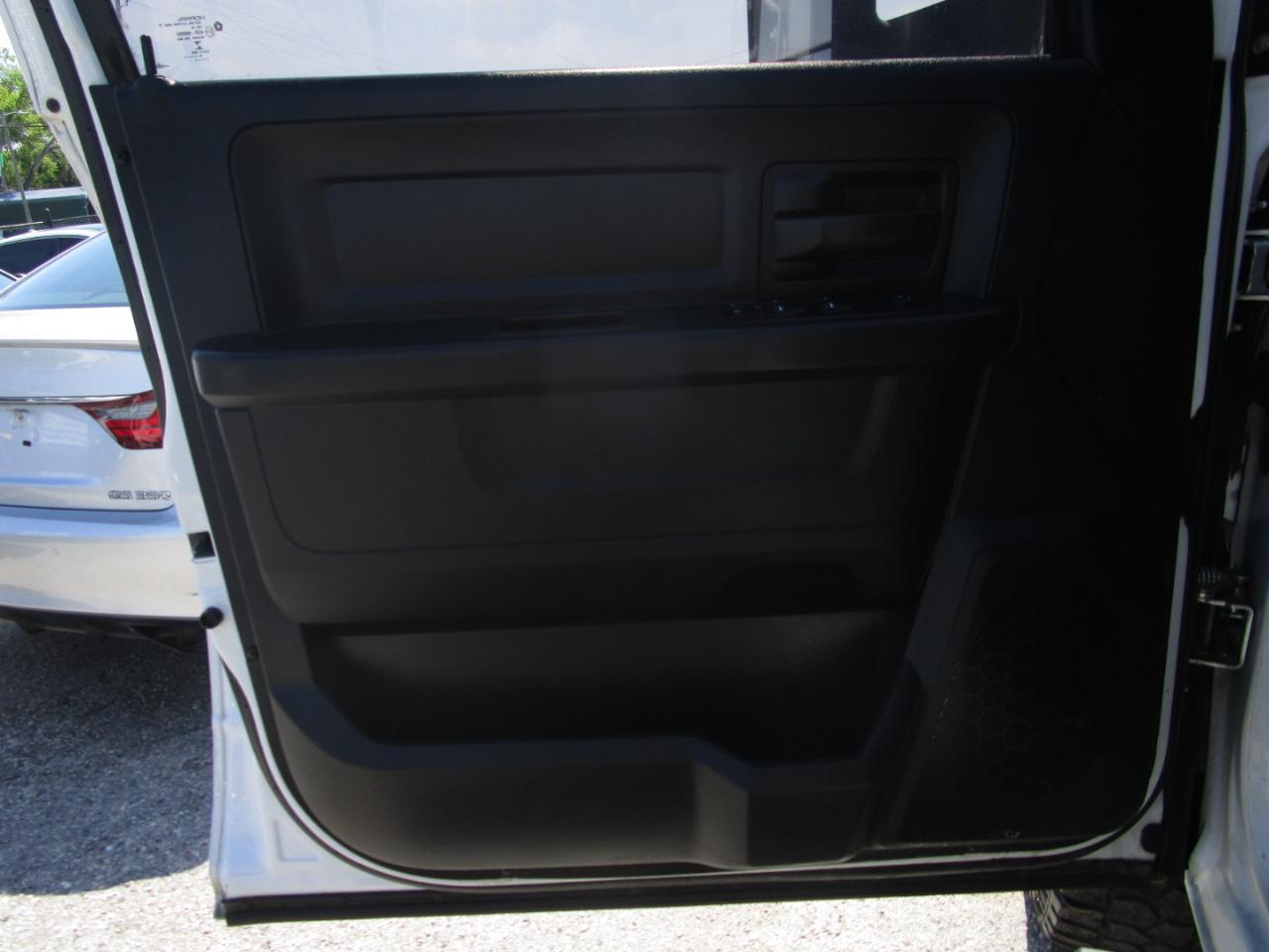 RAM 3500 Crew Cab 4WD DRW 2018