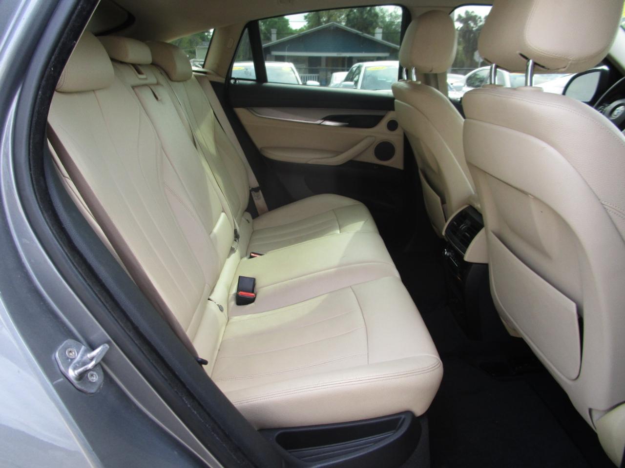 BMW X6 xDrive35i 2016