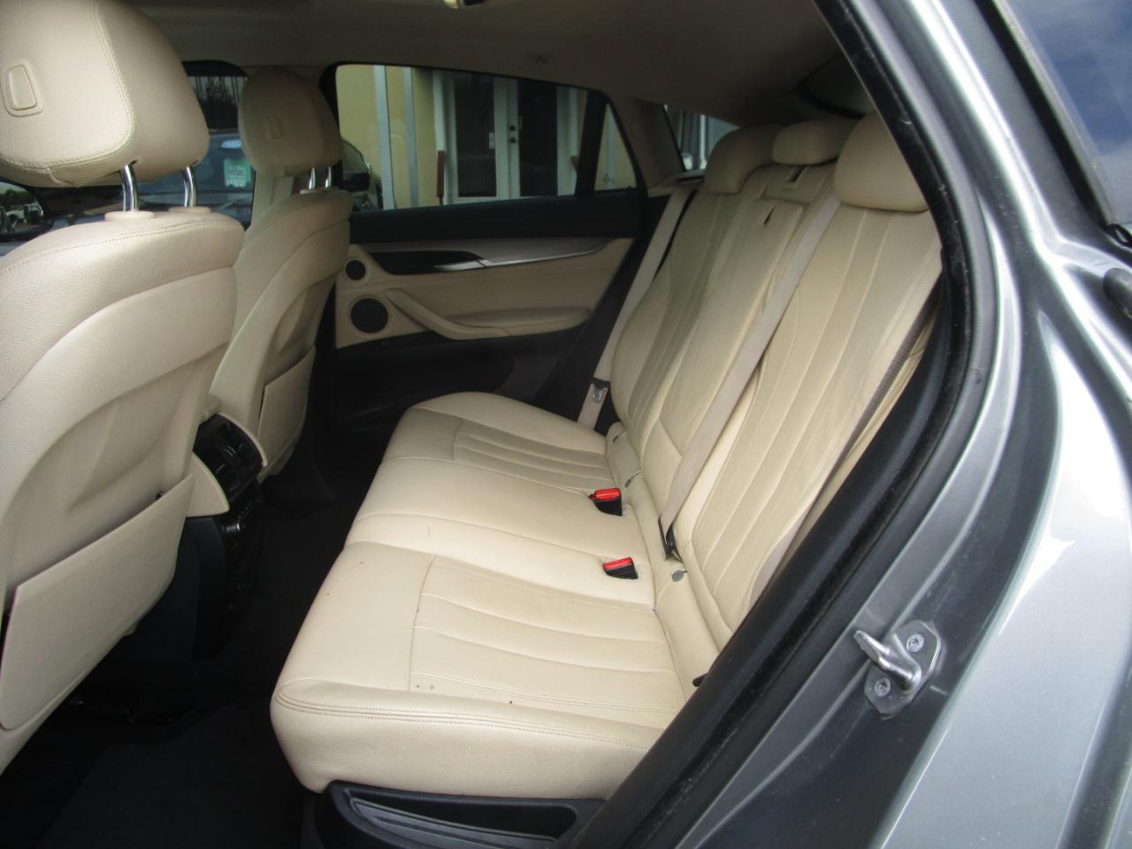 BMW X6 xDrive35i 2016