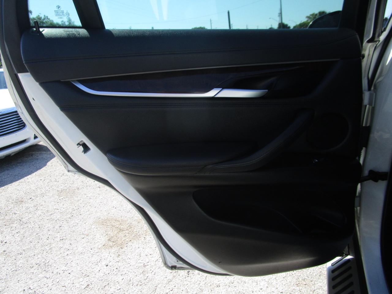 BMW X6 xDrive35i 2016