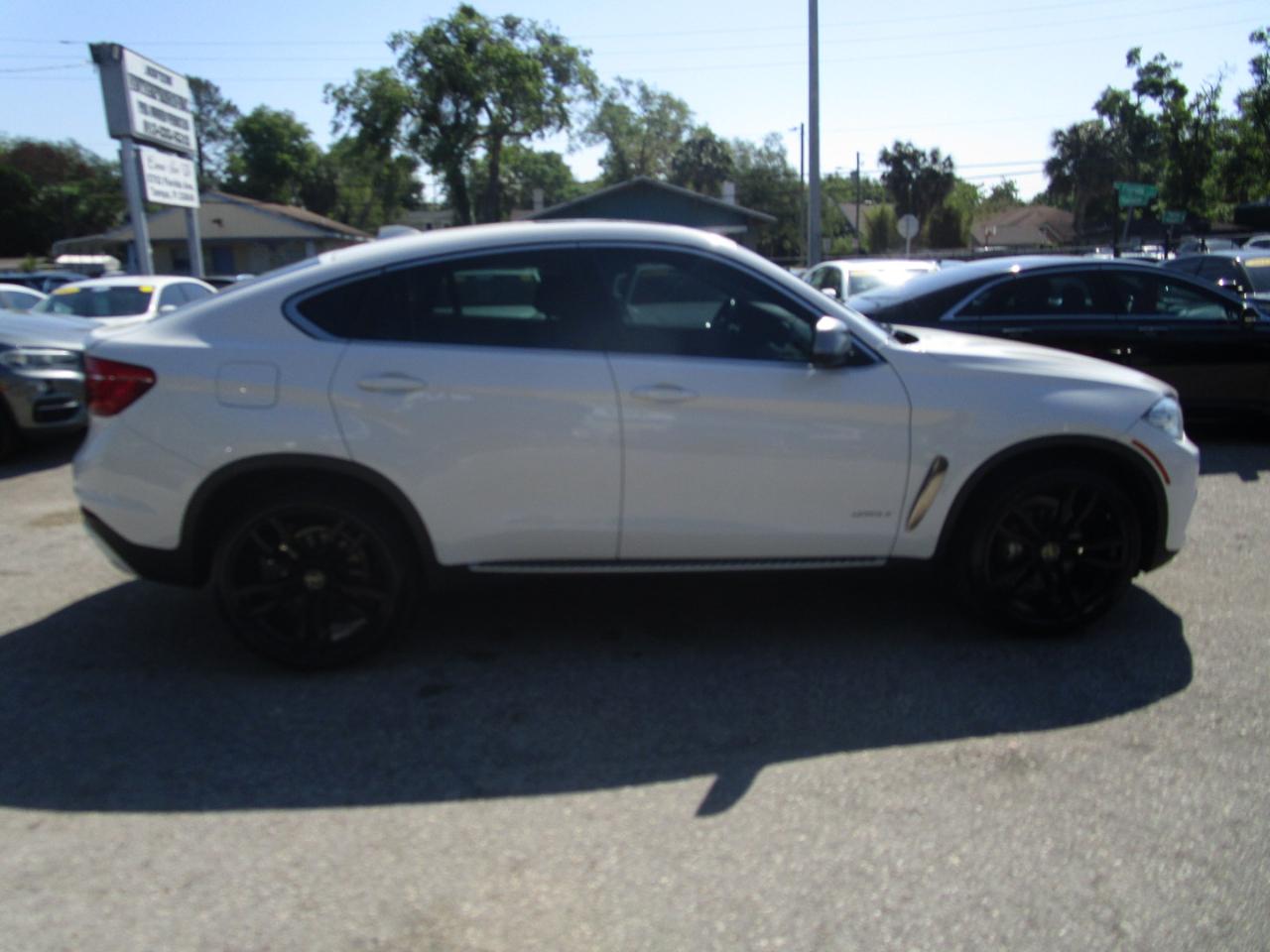 BMW X6 xDrive35i 2016