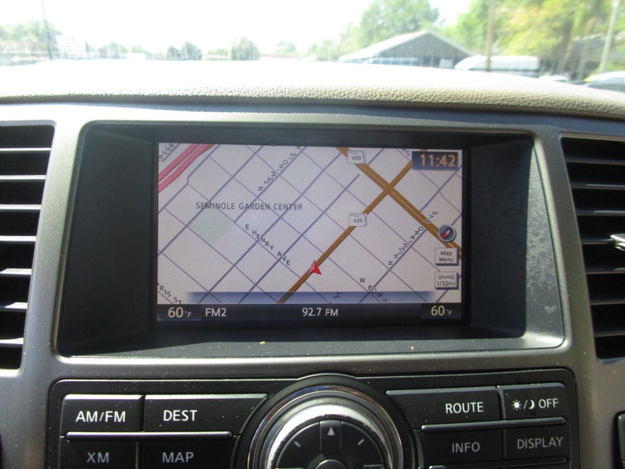 Nissan Armada Platinum 2WD 2013