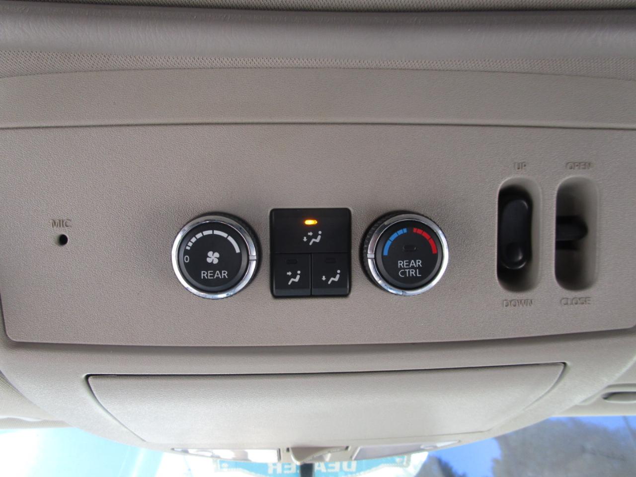 Nissan Armada Platinum 2WD 2013