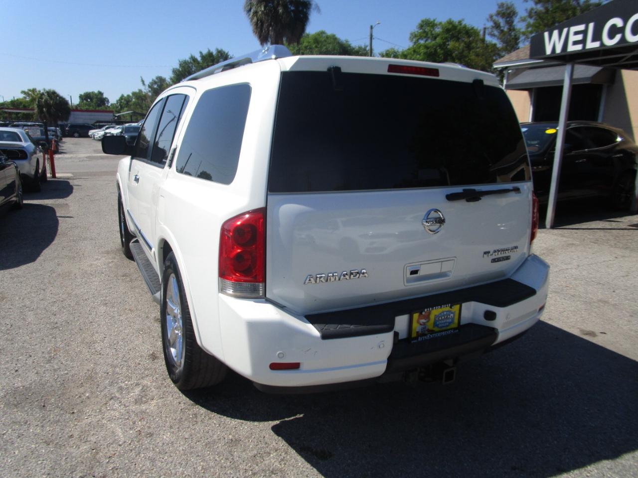 Nissan Armada Platinum 2WD 2013