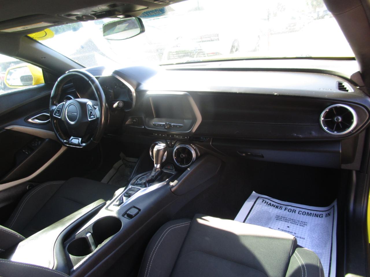 Chevrolet Camaro 1LT Coupe 8A 2018