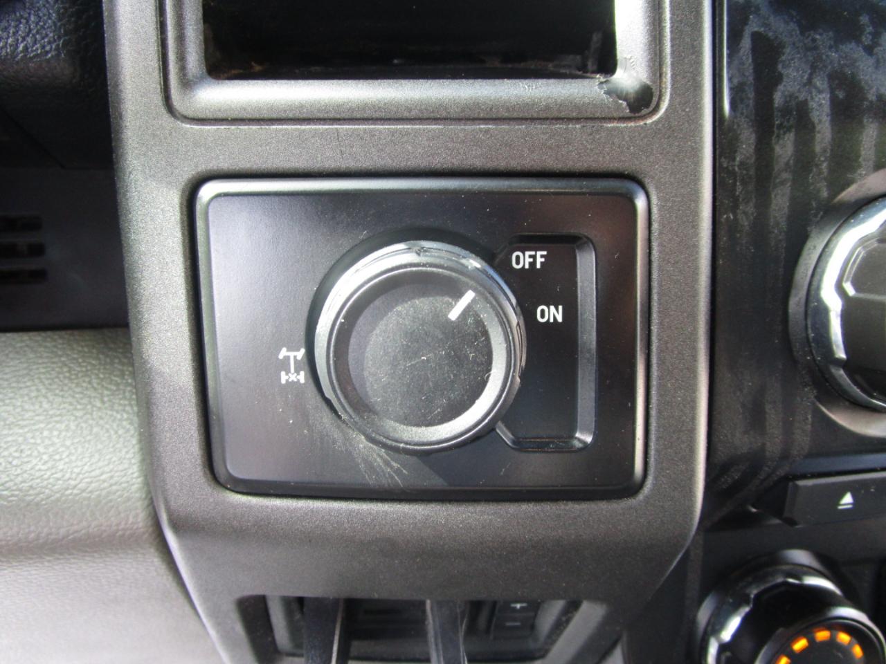 Ford F-250 SD King Ranch Crew Cab 2WD 2017