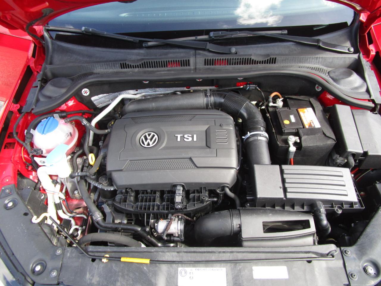 Volkswagen Jetta SE 6A 2016