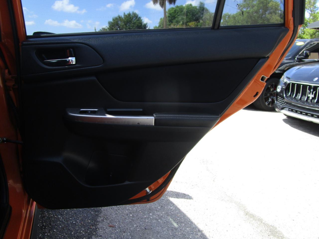 Subaru XV Crosstrek 2.0i Premium PZEV CVT 2015