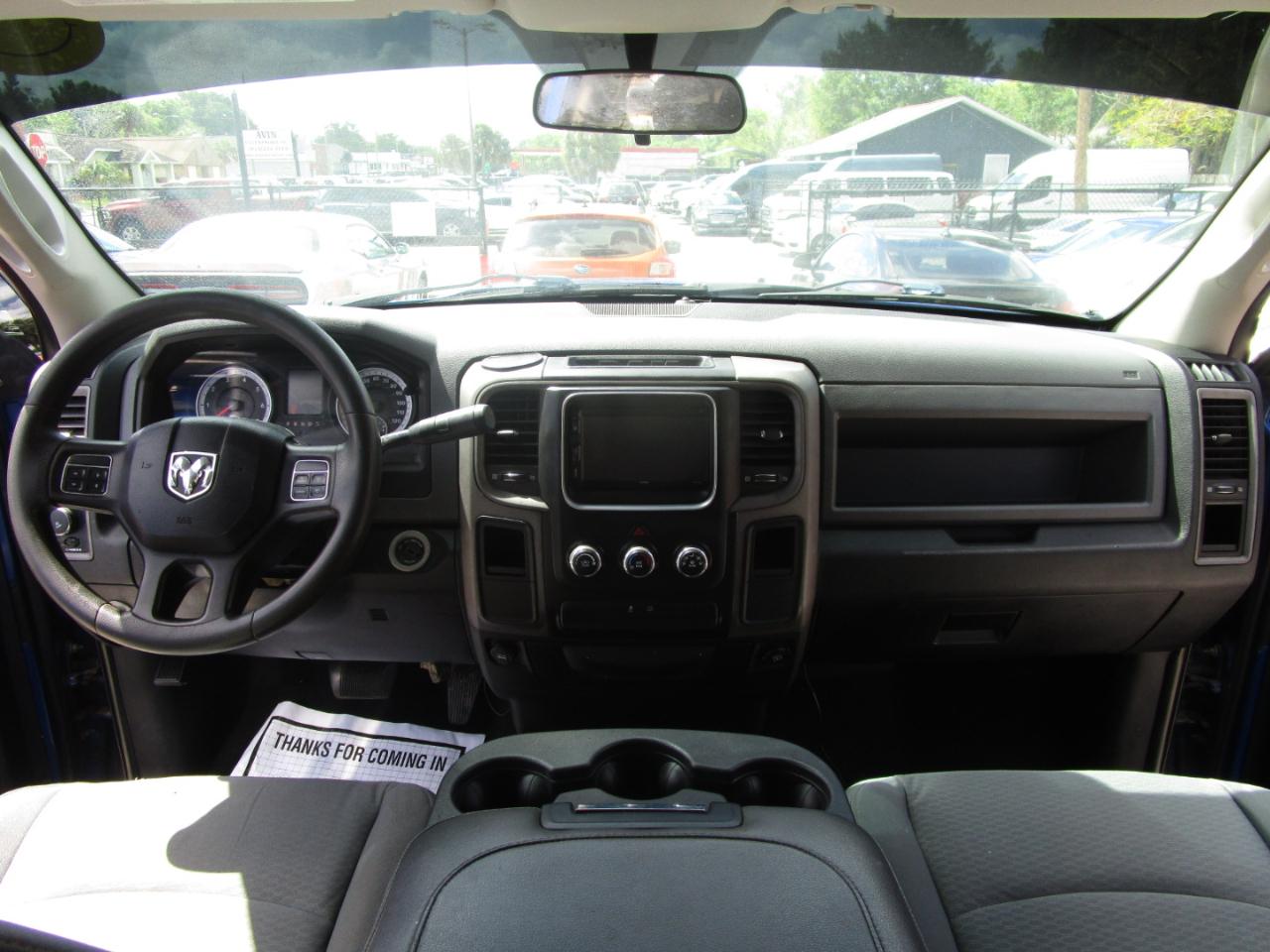 RAM 1500 Tradesman Quad Cab 2WD 2014