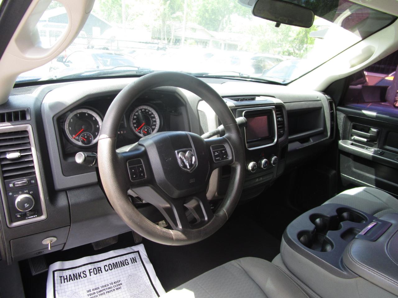 RAM 1500 Tradesman Quad Cab 2WD 2014