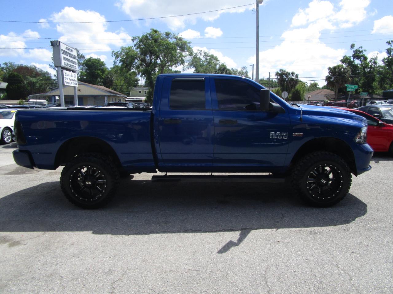 RAM 1500 Tradesman Quad Cab 2WD 2014