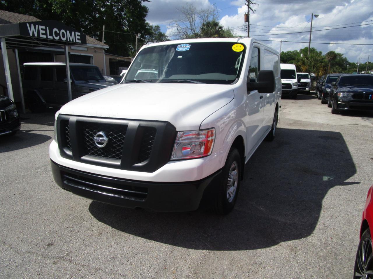 Nissan NV Cargo 2500 HD S V6 2019