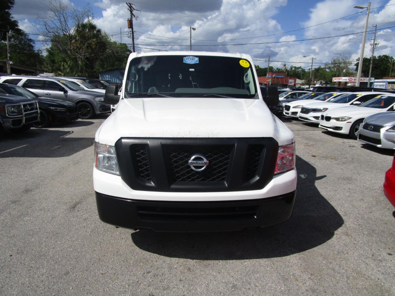 Nissan NV Cargo 2500 HD S V6 2019