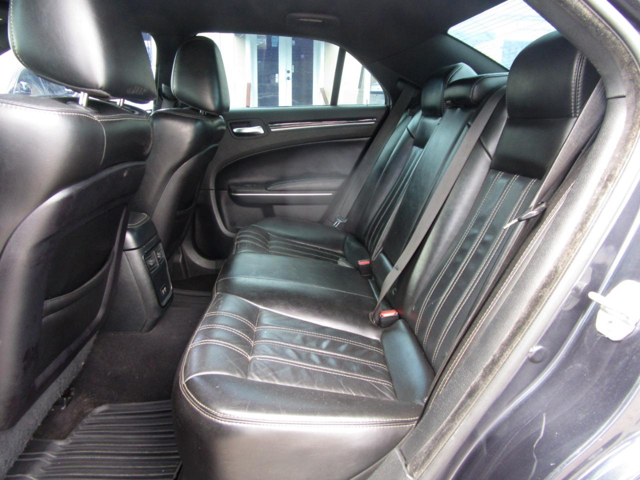 Chrysler 300 S V6 RWD 2019