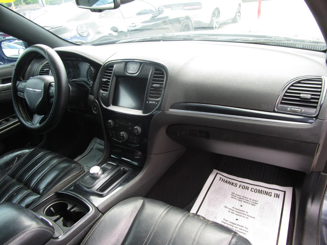 Chrysler 300 S V6 RWD 2019