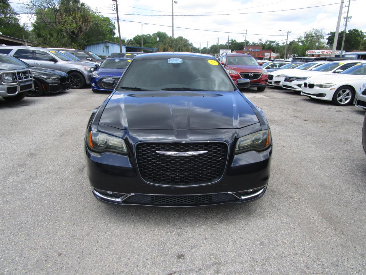 Chrysler 300 S V6 RWD 2019
