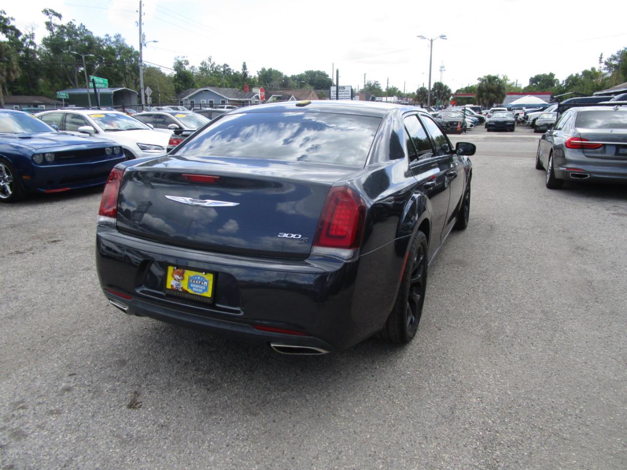 Chrysler 300 S V6 RWD 2019