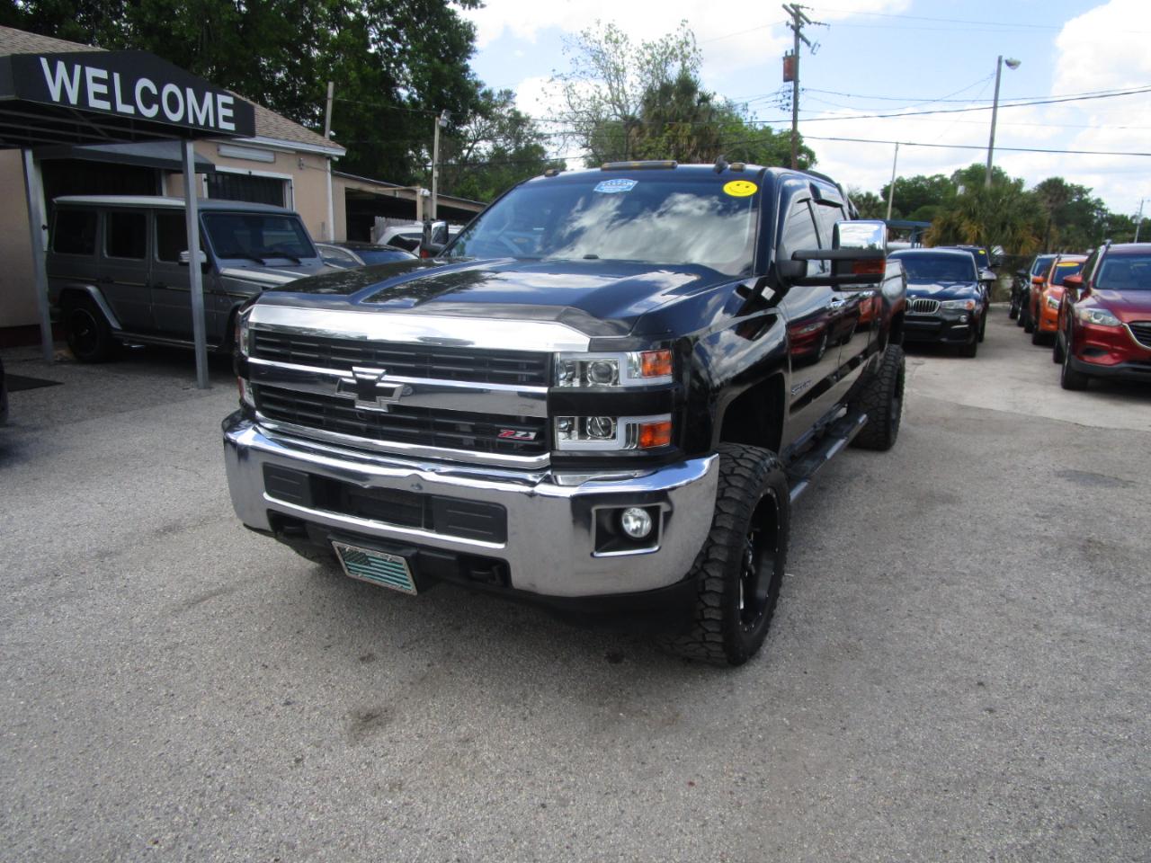 Chevrolet Silverado 2500HD LT Crew Cab Long Box 4WD 2015