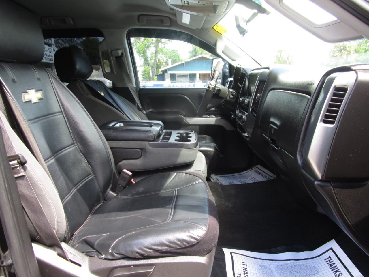 Chevrolet Silverado 2500HD LT Crew Cab Long Box 4WD 2015