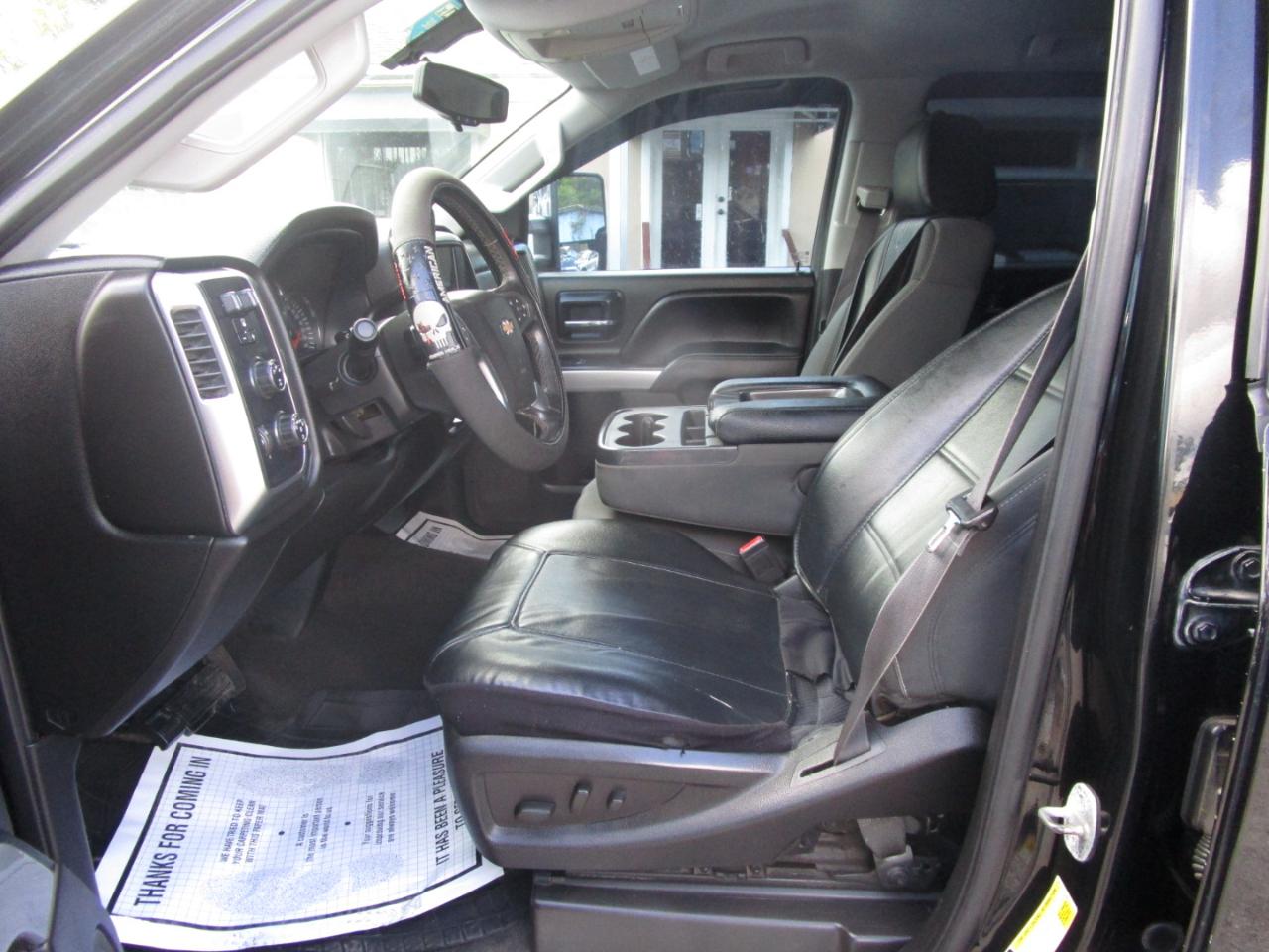 Chevrolet Silverado 2500HD LT Crew Cab Long Box 4WD 2015