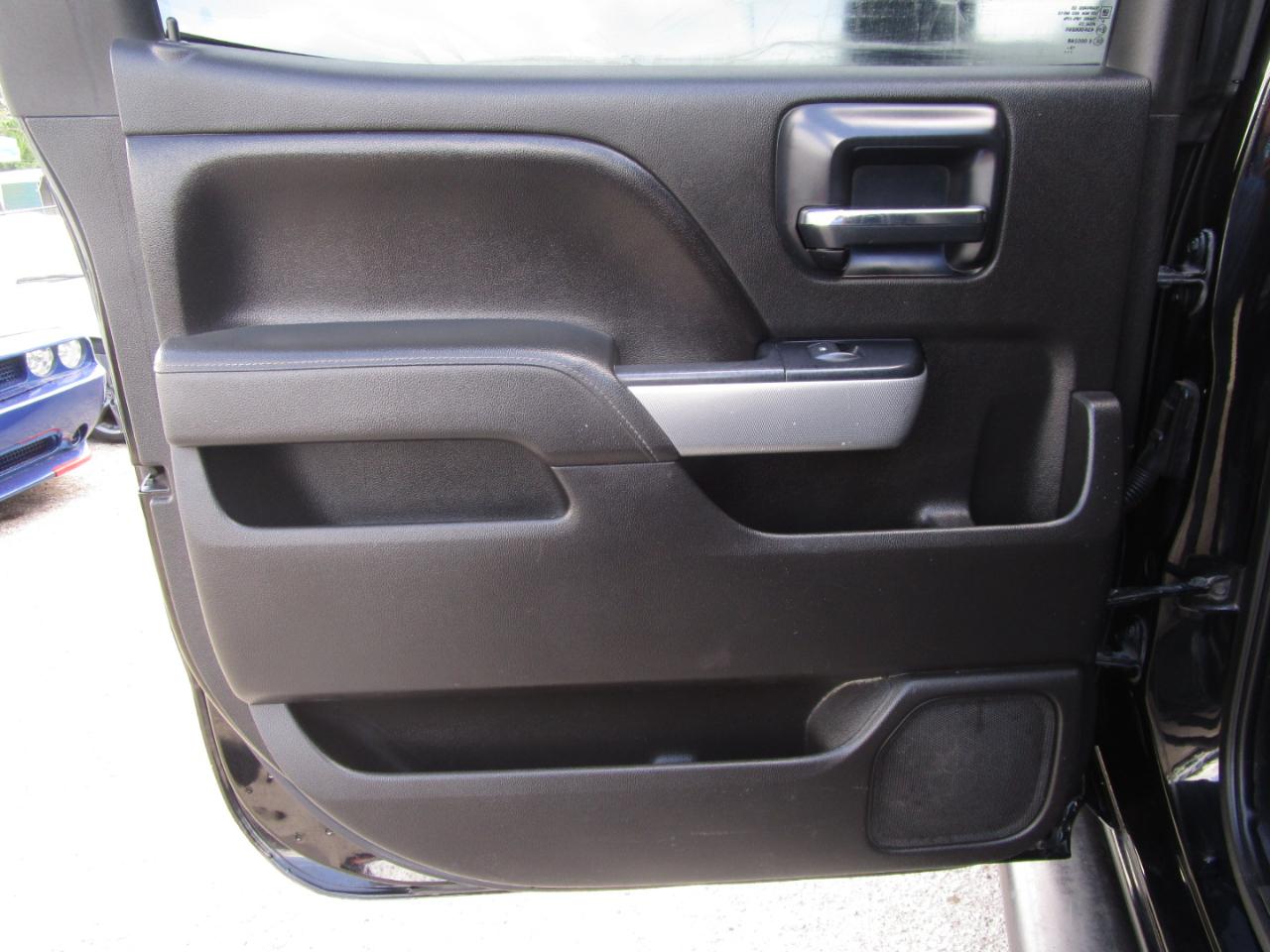 Chevrolet Silverado 2500HD LT Crew Cab Long Box 4WD 2015