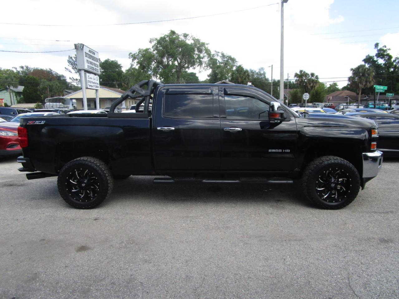 Chevrolet Silverado 2500HD LT Crew Cab Long Box 4WD 2015