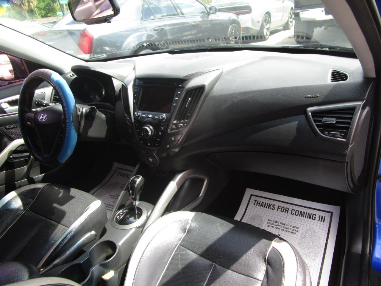 Hyundai Veloster Turbo 6MT 2015