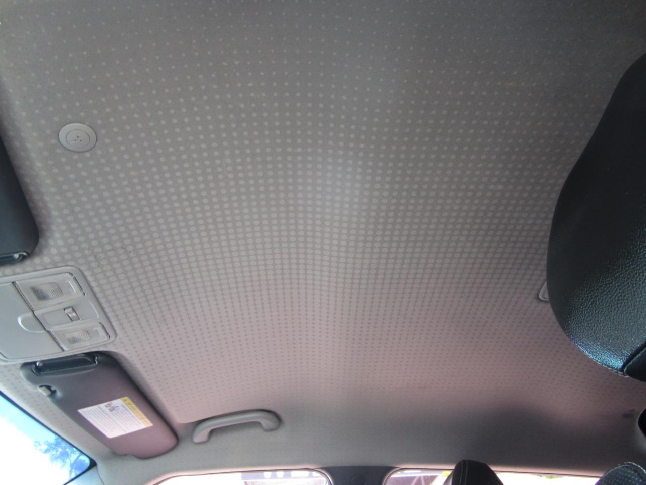 Hyundai Veloster Turbo 6MT 2015