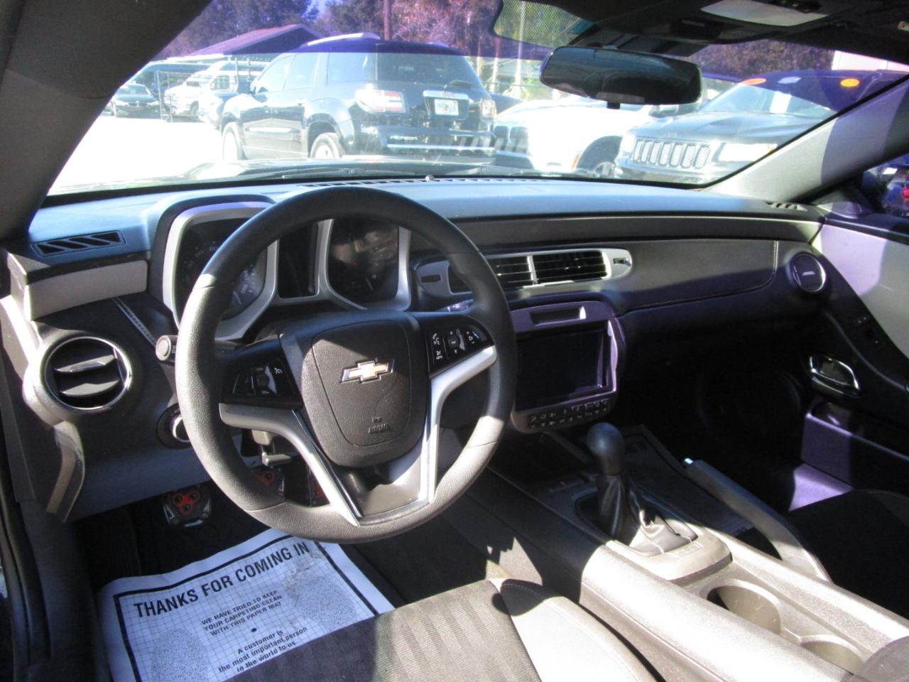 Chevrolet Camaro 1LS Coupe 2015