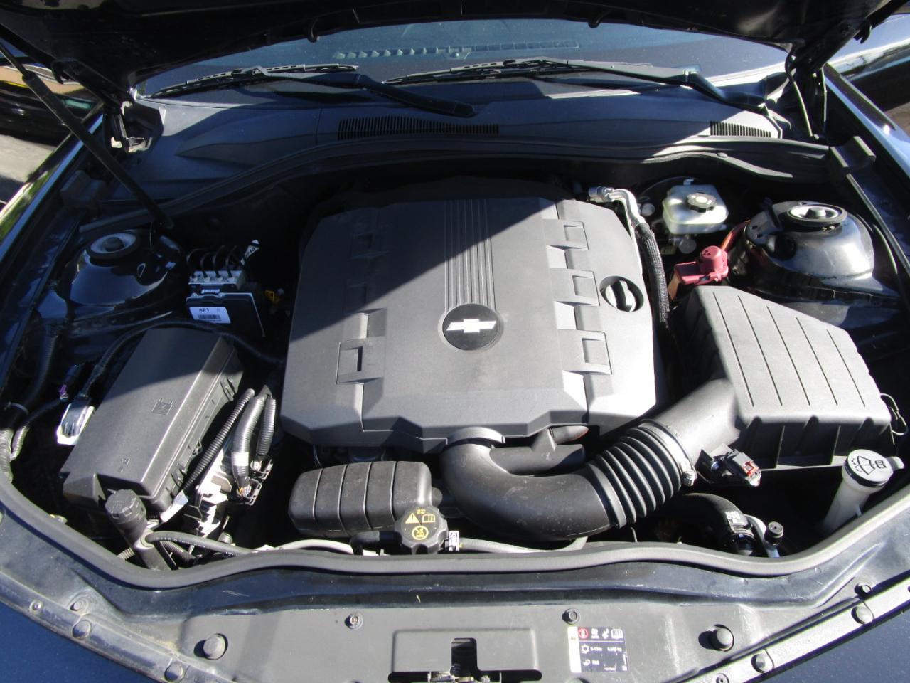 Chevrolet Camaro 1LS Coupe 2015