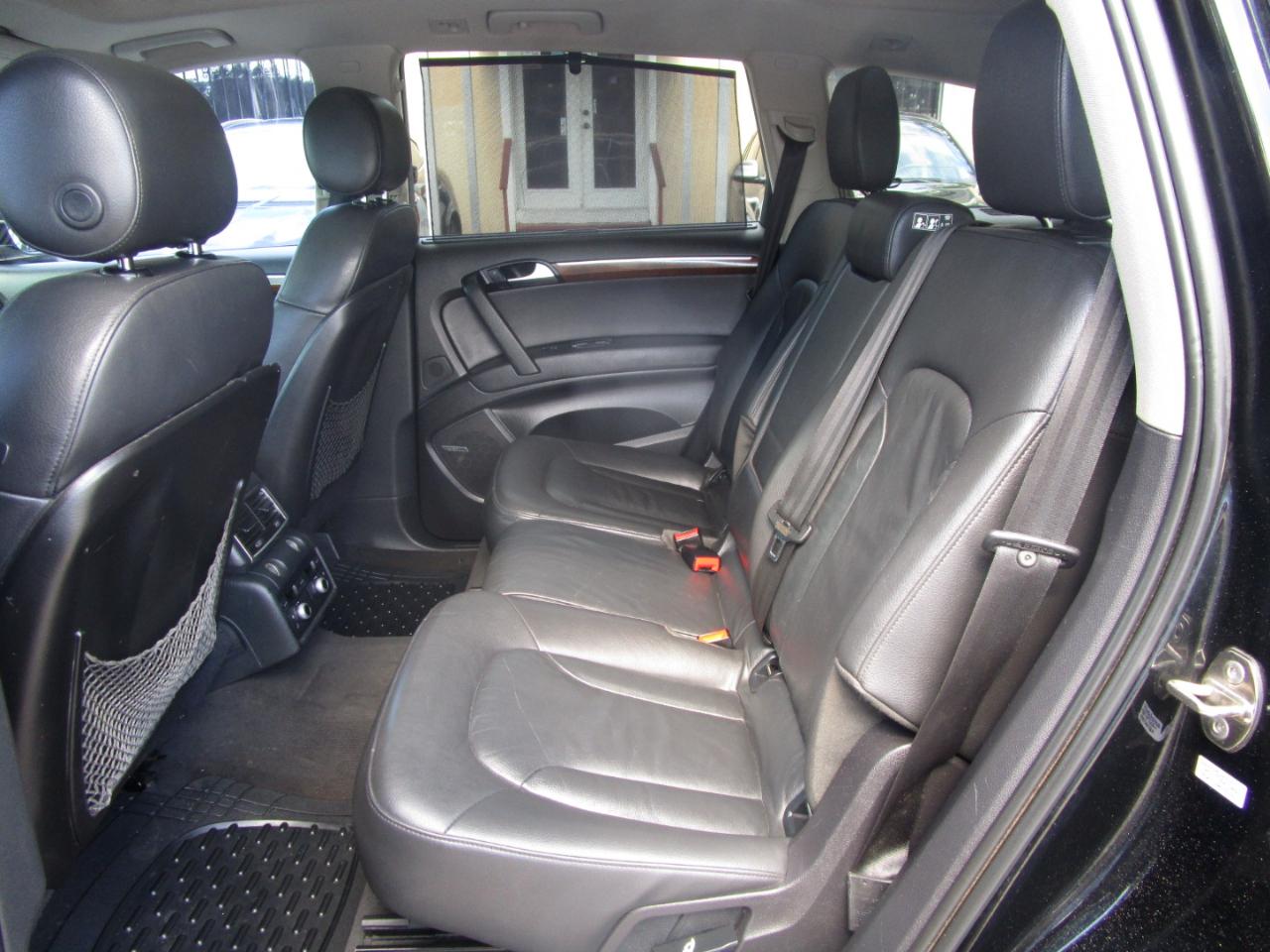 Audi Q7 3.0T Premium Plus quattro 2015