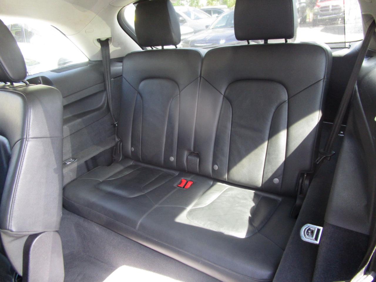 Audi Q7 3.0T Premium Plus quattro 2015