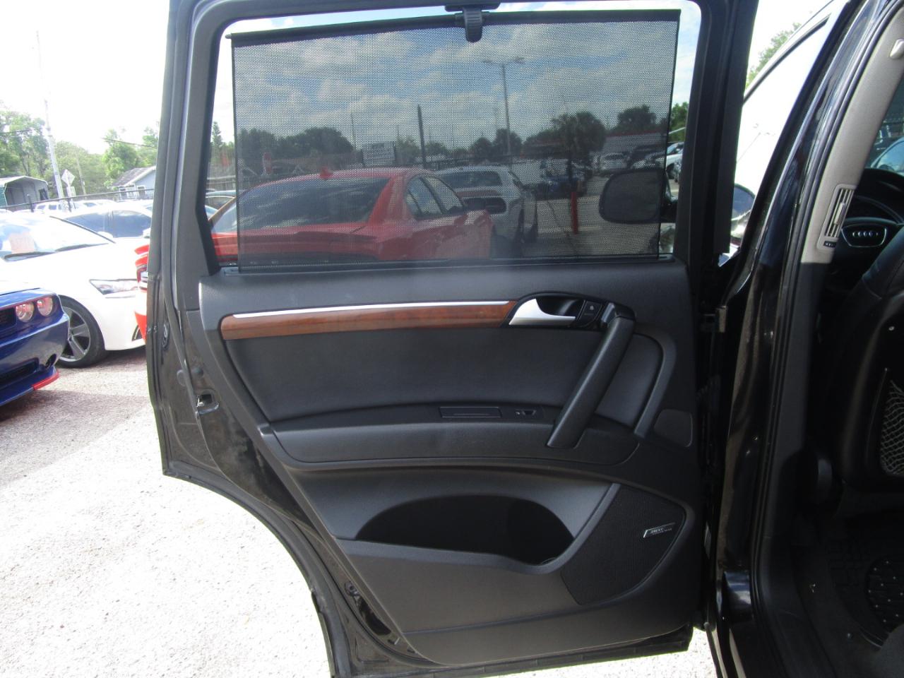 Audi Q7 3.0T Premium Plus quattro 2015