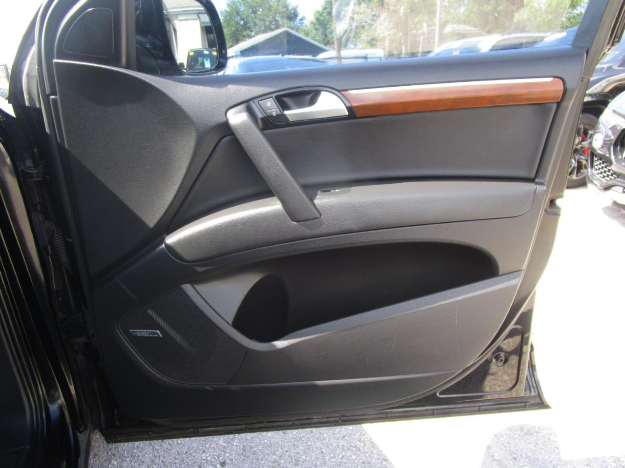 Audi Q7 3.0T Premium Plus quattro 2015