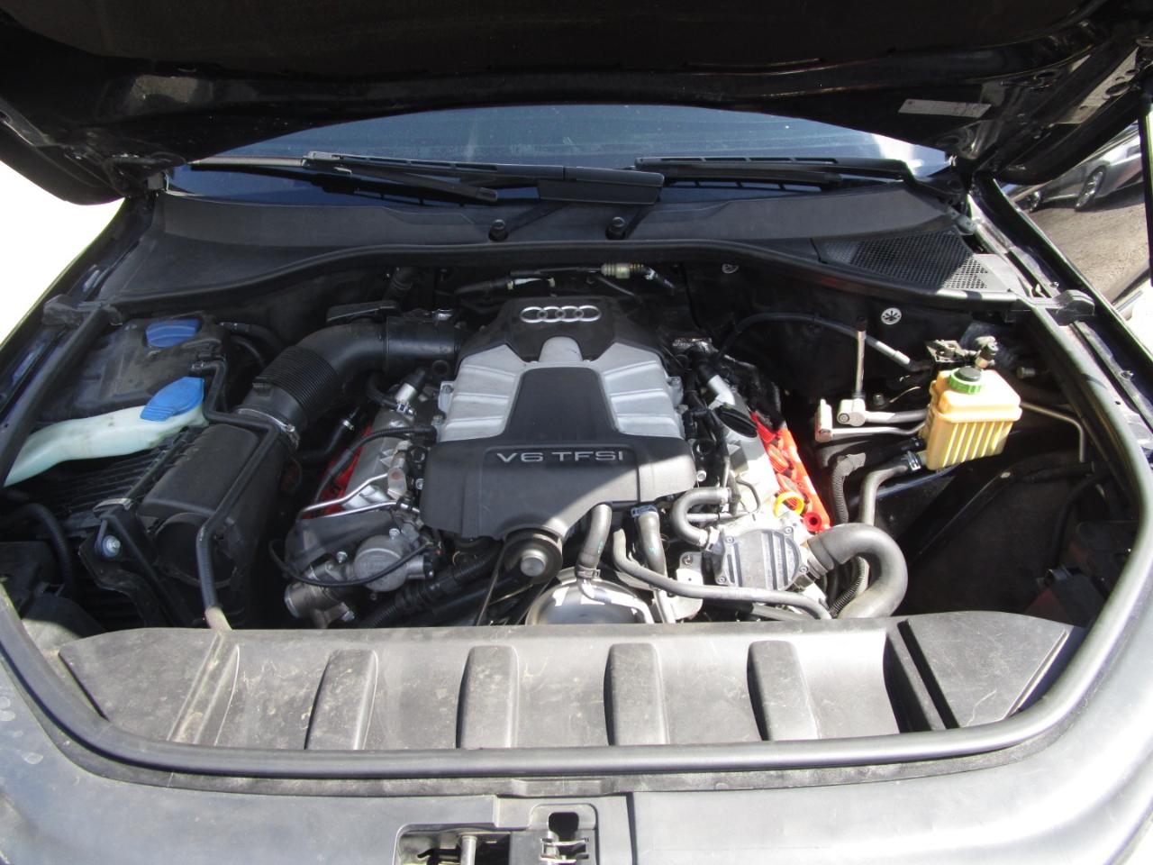 Audi Q7 3.0T Premium Plus quattro 2015