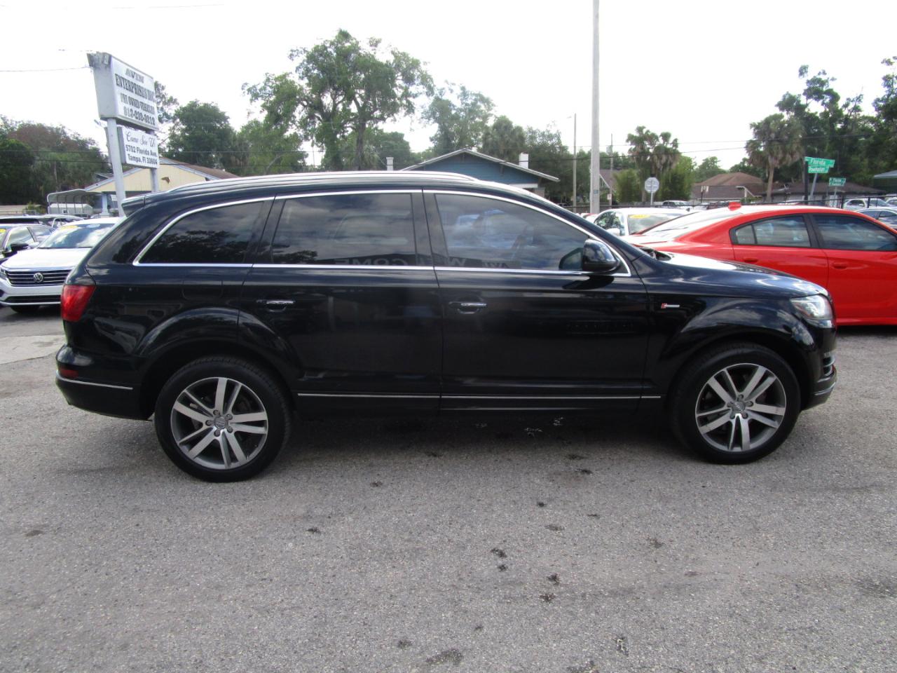 Audi Q7 3.0T Premium Plus quattro 2015