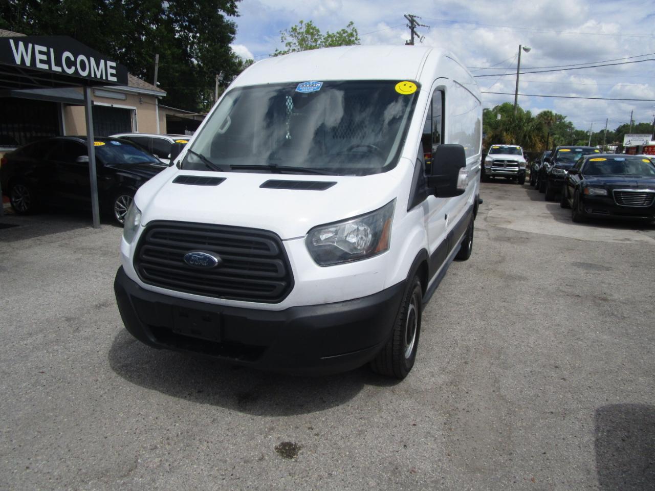 Ford Transit 250 Van Med. Roof w/Sliding Pass. 148-in. WB 2016