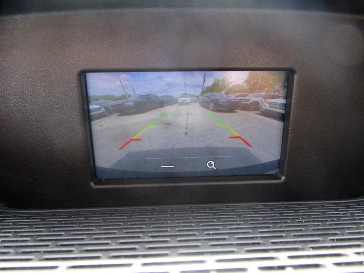 Ford Transit 250 Van Med. Roof w/Sliding Pass. 148-in. WB 2016