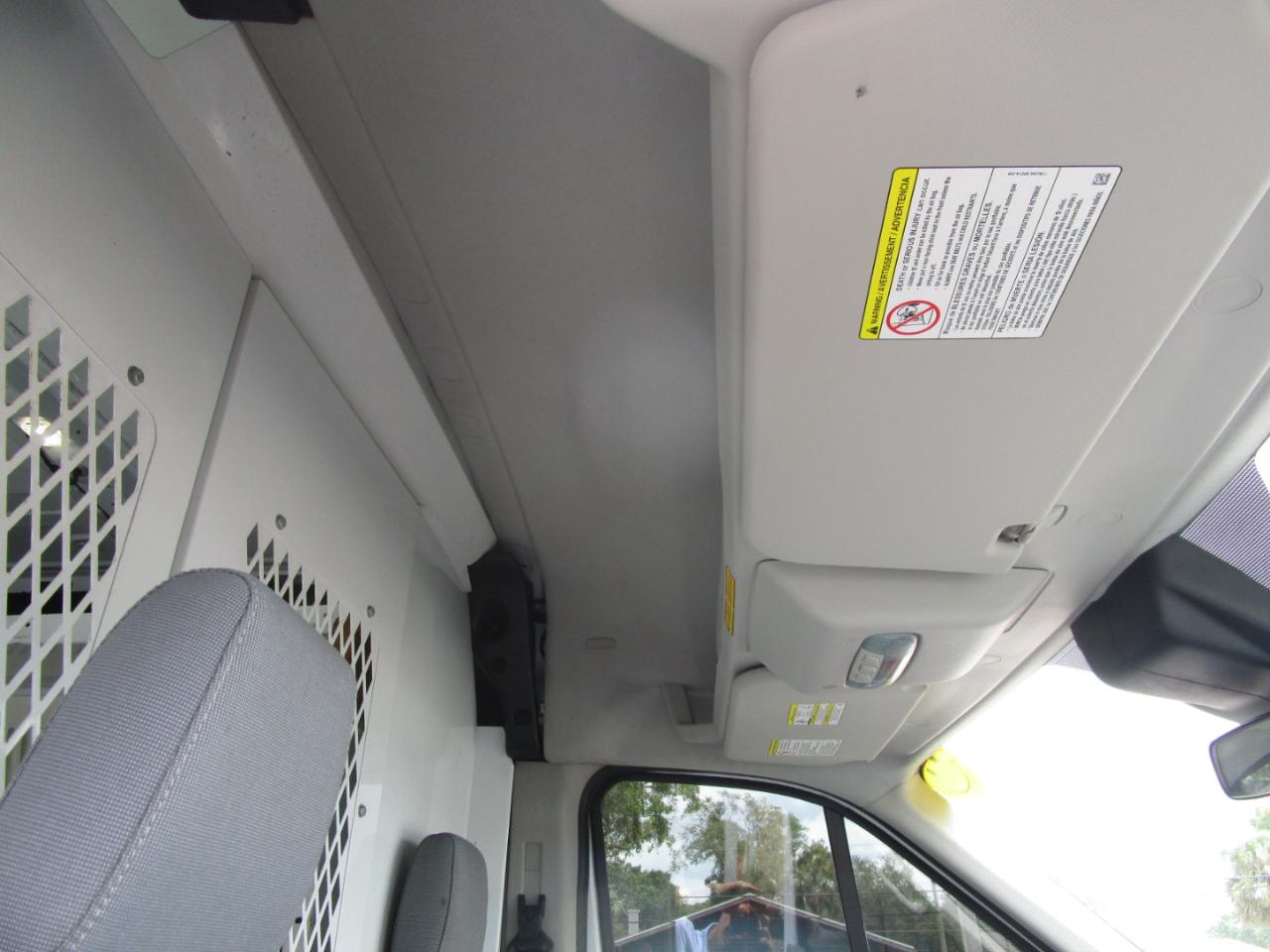 Ford Transit 250 Van Med. Roof w/Sliding Pass. 148-in. WB 2016