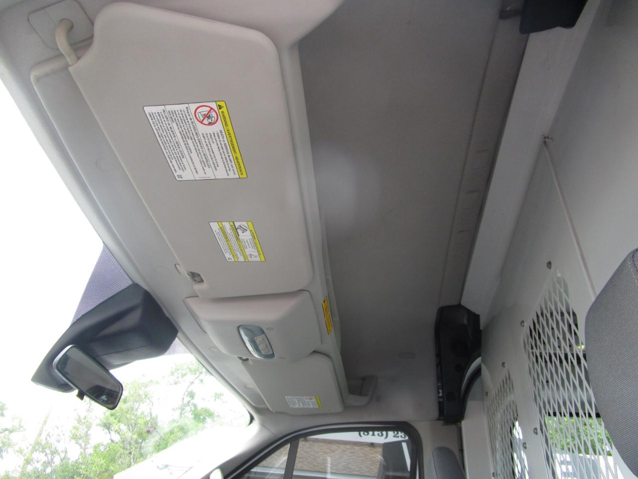 Ford Transit 250 Van Med. Roof w/Sliding Pass. 148-in. WB 2016