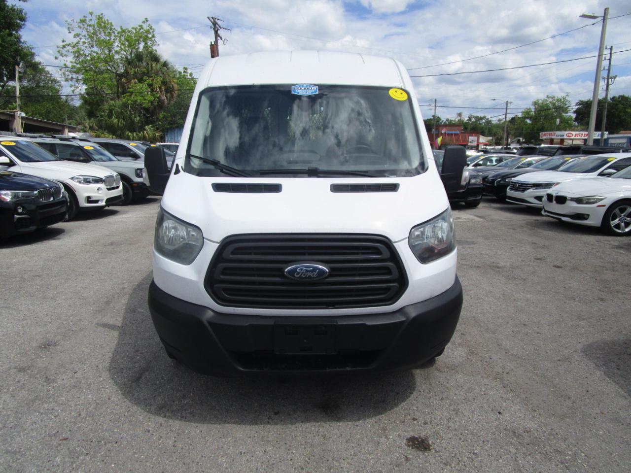 Ford Transit 250 Van Med. Roof w/Sliding Pass. 148-in. WB 2016
