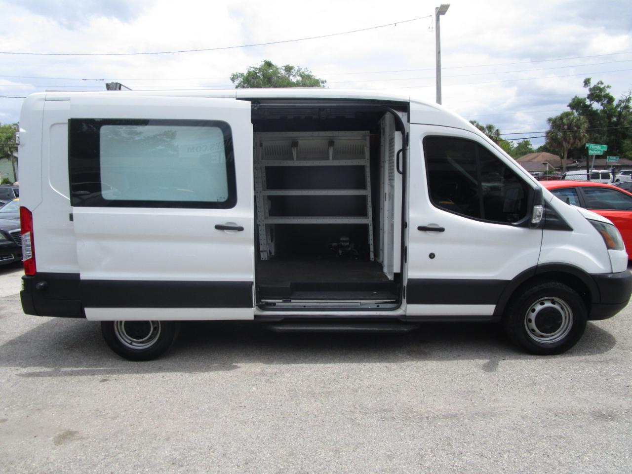 Ford Transit 250 Van Med. Roof w/Sliding Pass. 148-in. WB 2016