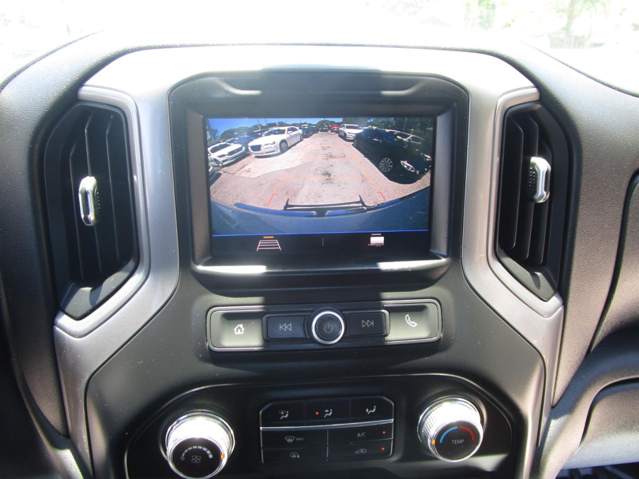 GMC Sierra 1500 Base Double Cab 2WD 2021