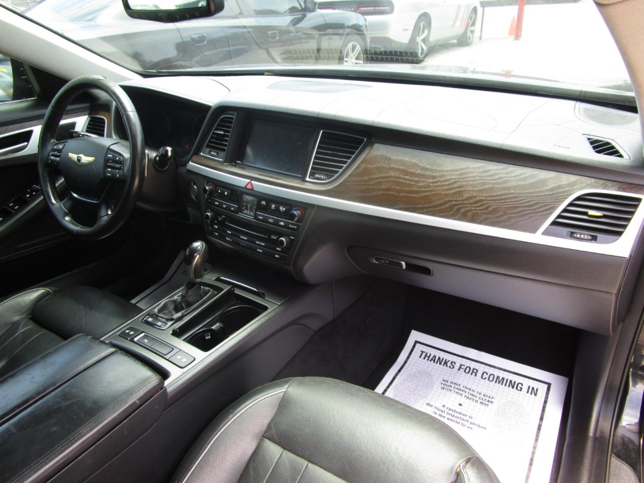 Hyundai Genesis 5.0L RWD 2015