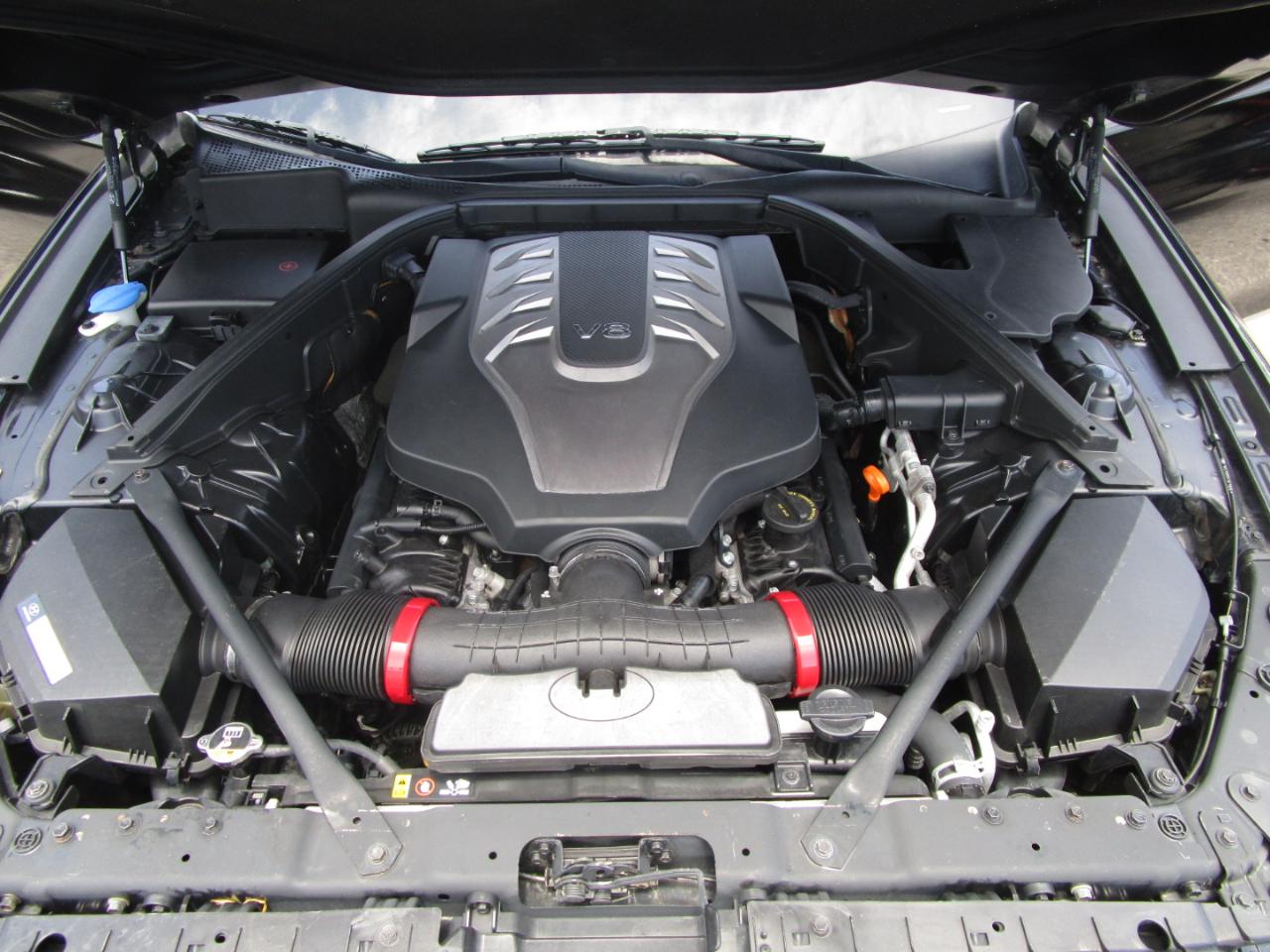 Hyundai Genesis 5.0L RWD 2015