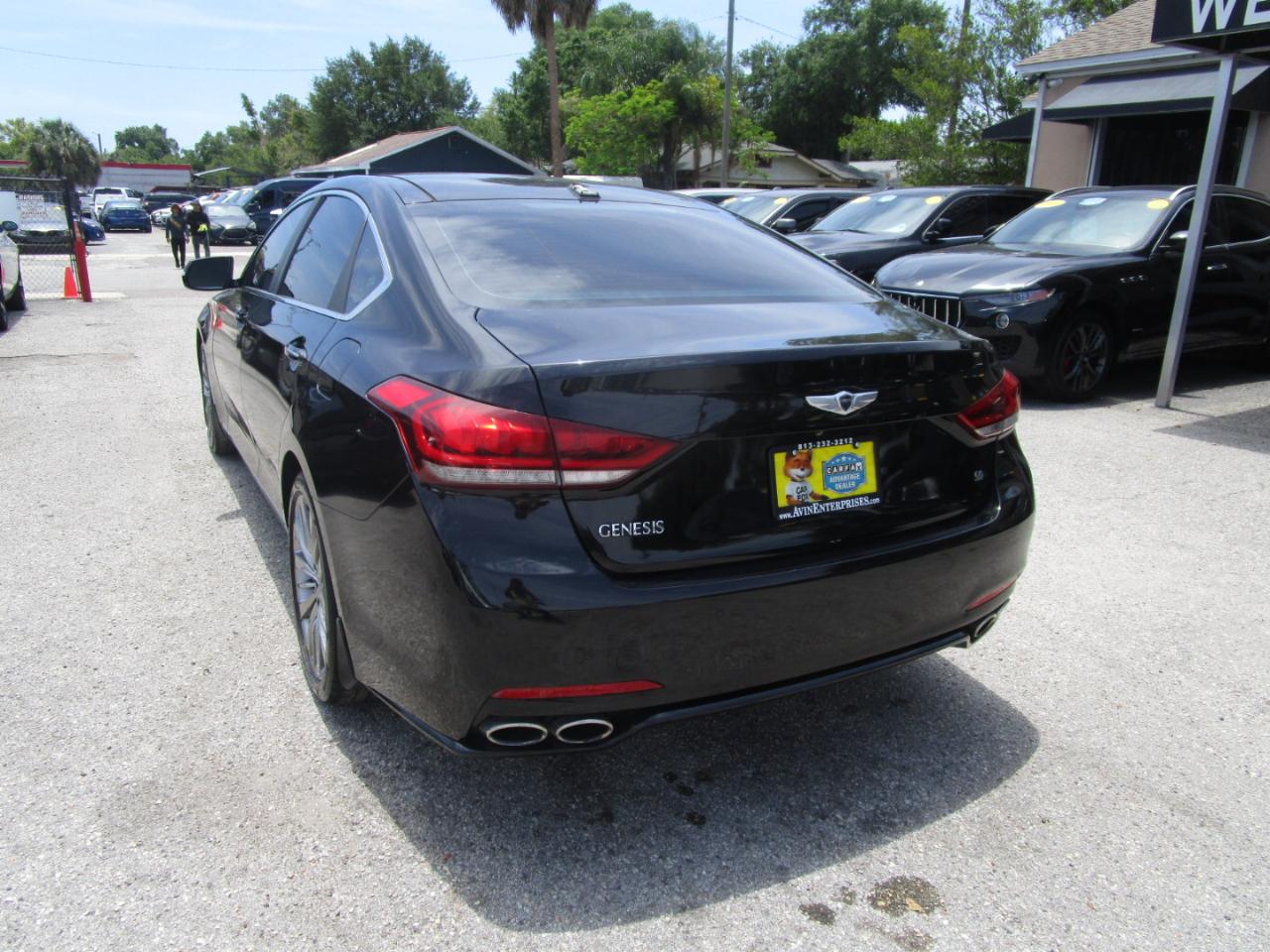 Hyundai Genesis 5.0L RWD 2015