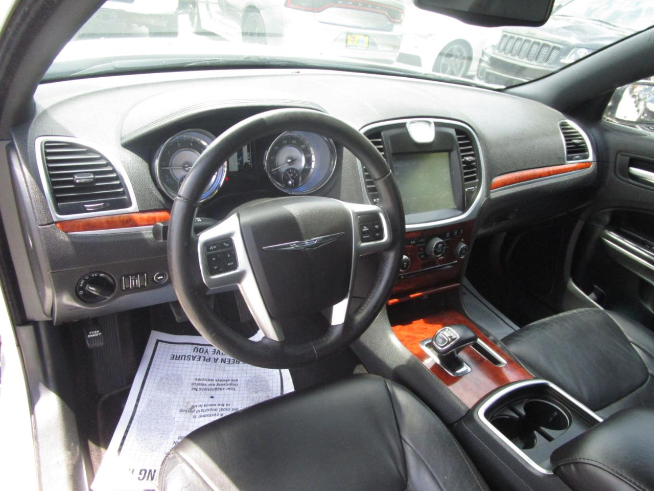 Chrysler 300 RWD 2013