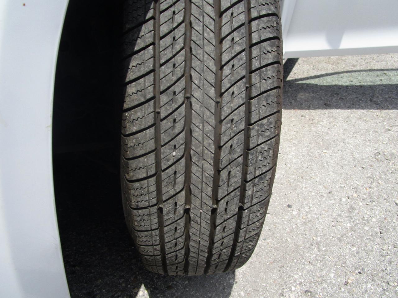 Chrysler 300 RWD 2013